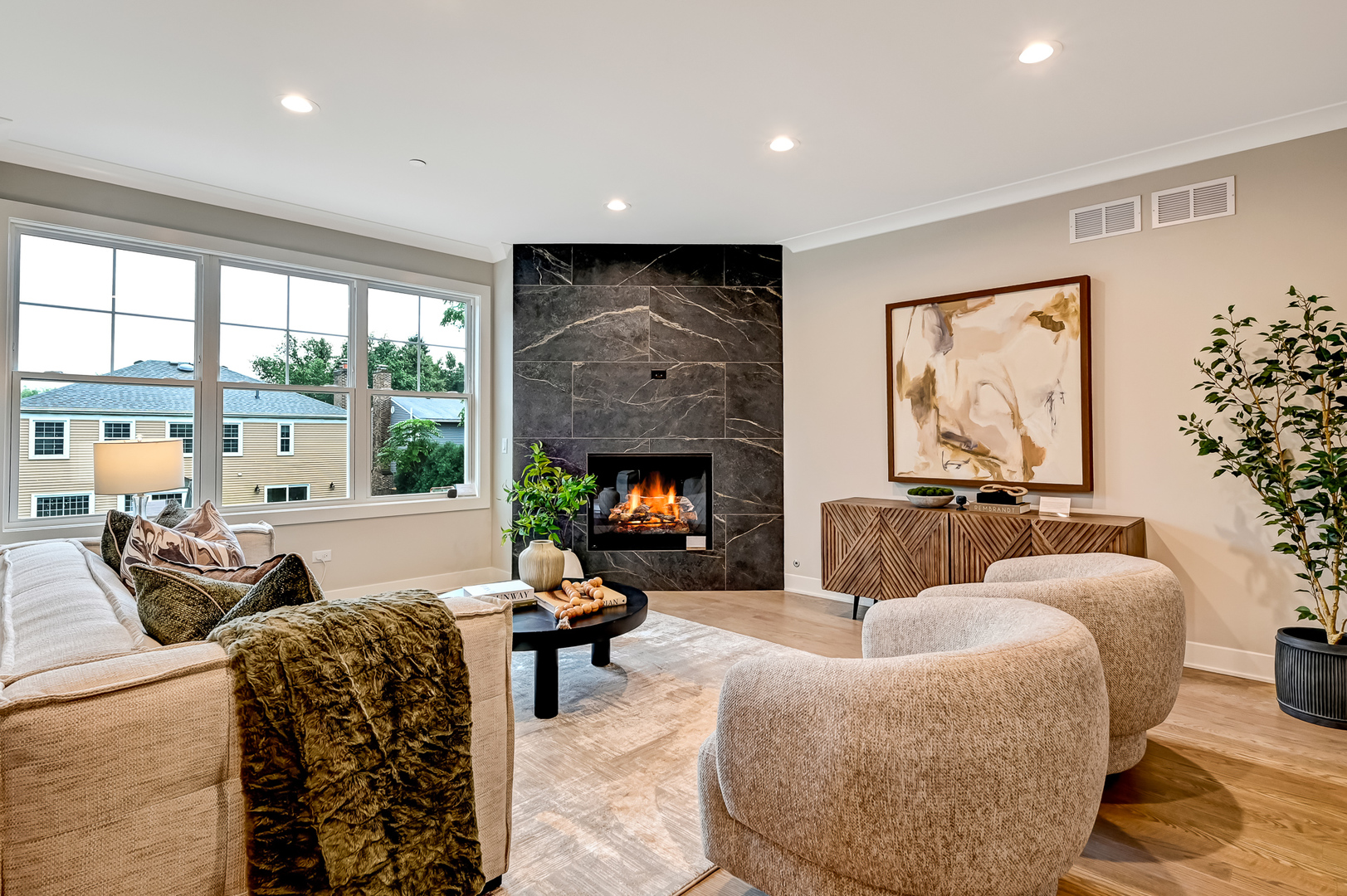 131 Harding Court Glen Ellyn IL 60137