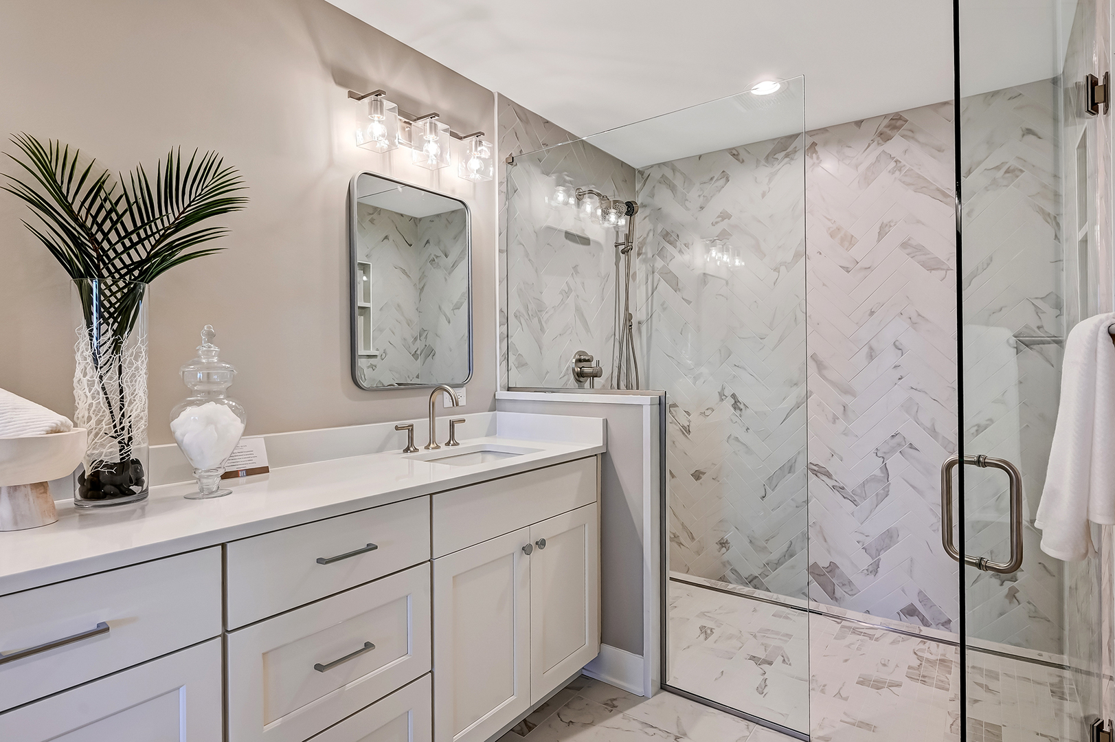 131 Harding Court Glen Ellyn IL 60137