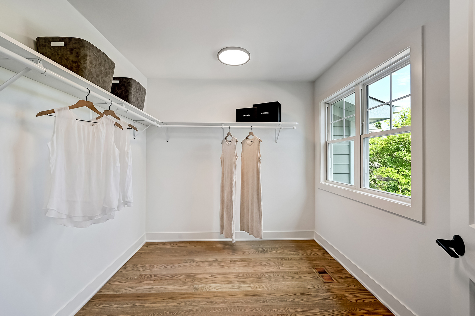 131 Harding Court Glen Ellyn IL 60137