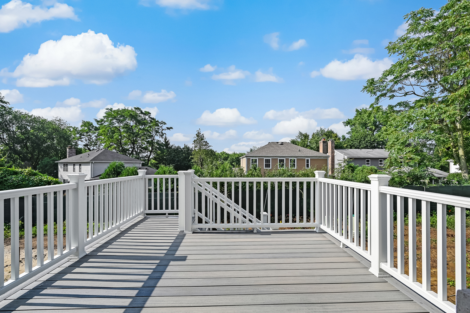 131 Harding Court Glen Ellyn IL 60137