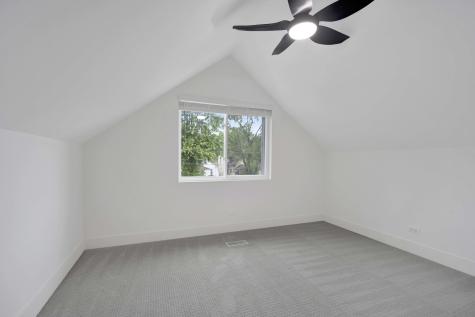 1122 North Latrobe Avenue Chicago IL 60651