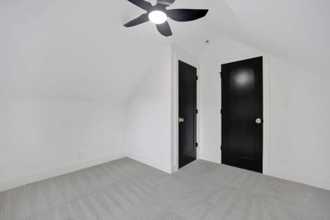 1122 North Latrobe Avenue Chicago IL 60651