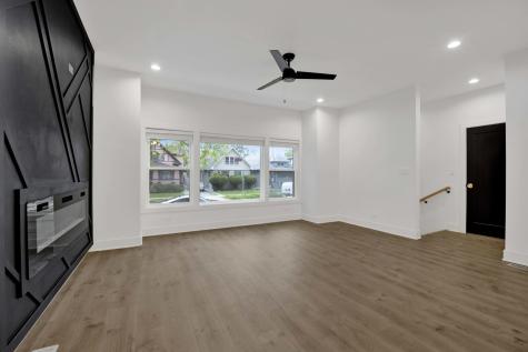 1122 North Latrobe Avenue Chicago IL 60651