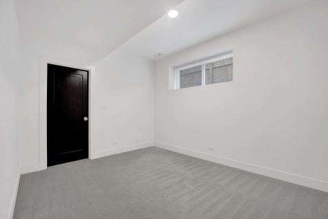 1122 North Latrobe Avenue Chicago IL 60651