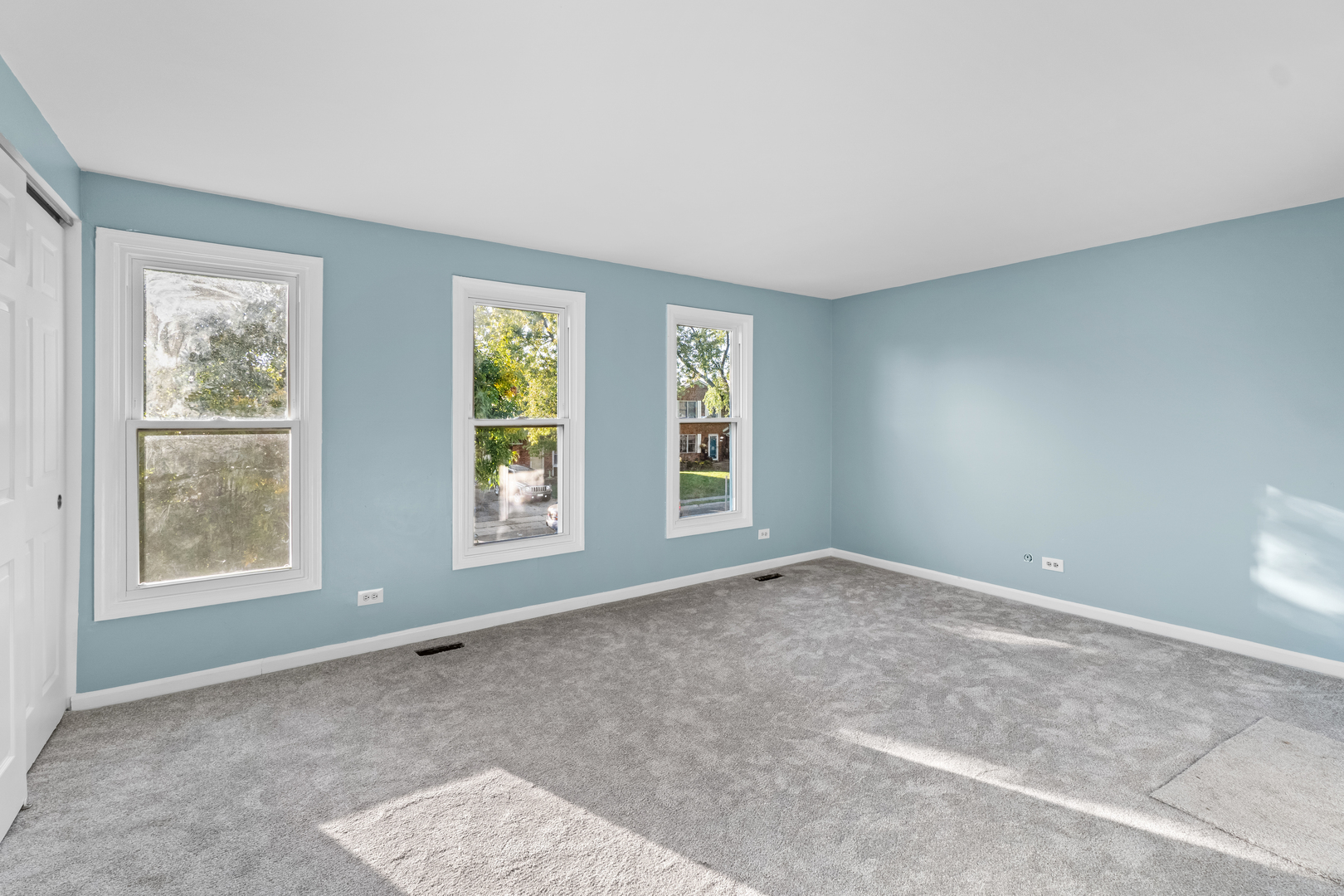 1410 Georgetown Drive Carol Stream IL 60188