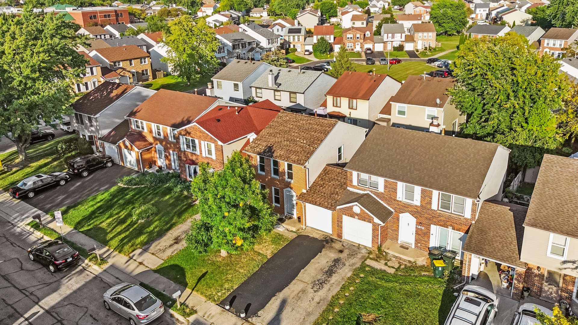 1410 Georgetown Drive Carol Stream IL 60188