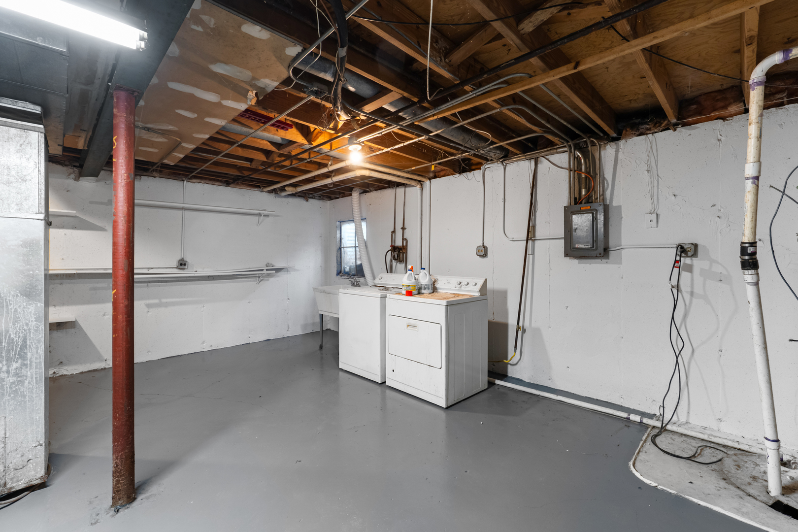 1410 Georgetown Drive Carol Stream IL 60188