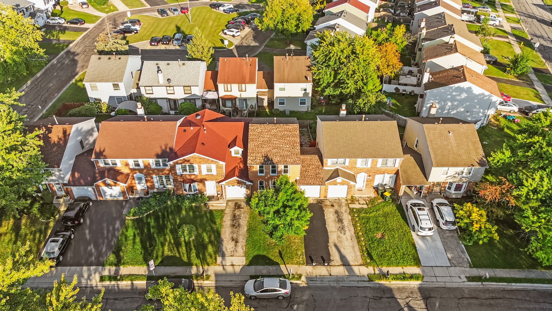 1410 Georgetown Drive Carol Stream IL 60188