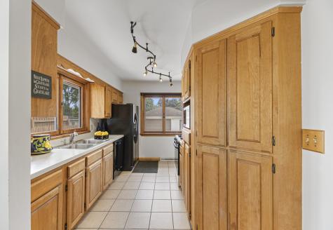 253 Heather Avenue Grayslake IL 60030