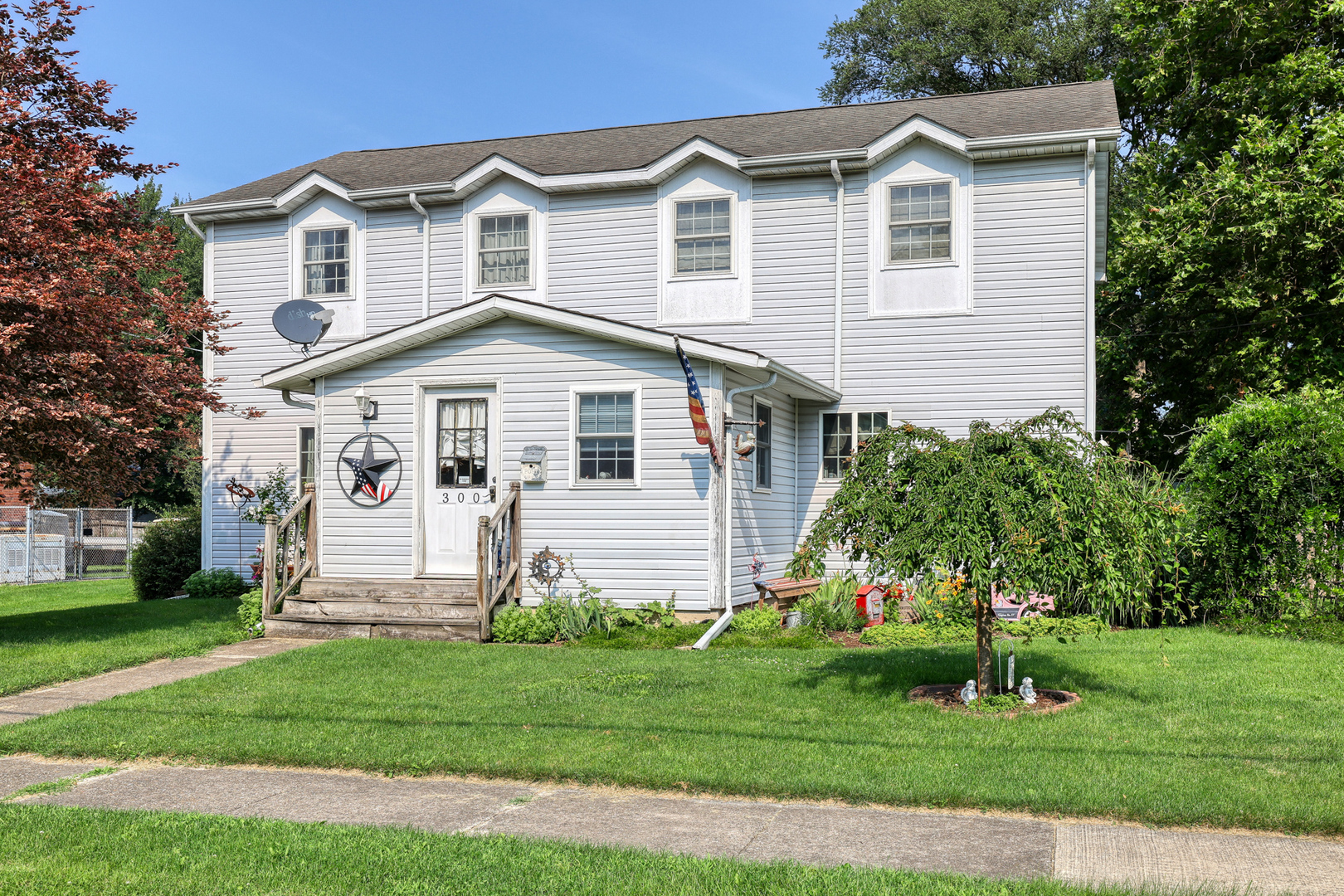 300 North May Street Hinckley IL 60520