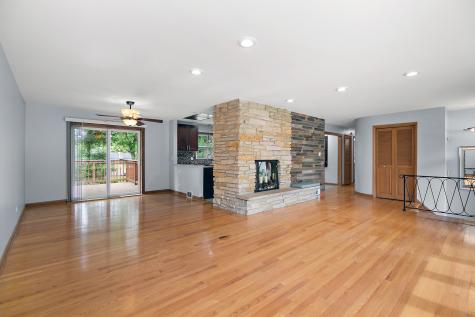 9225 South 86th Avenue Hickory Hills IL 60457