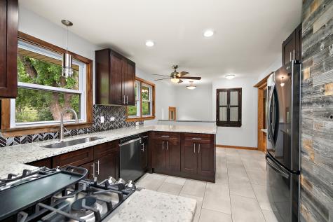 9225 South 86th Avenue Hickory Hills IL 60457