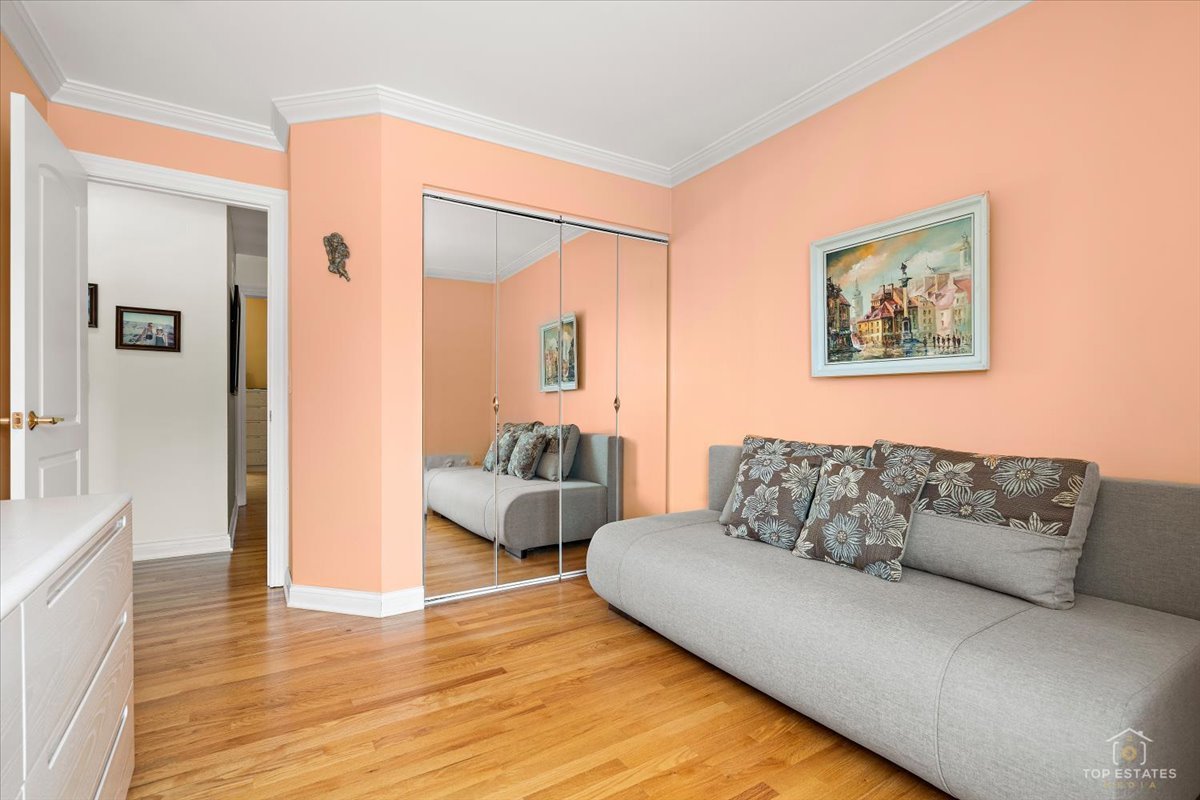 4 Waterbury Court Lake Zurich IL 60047