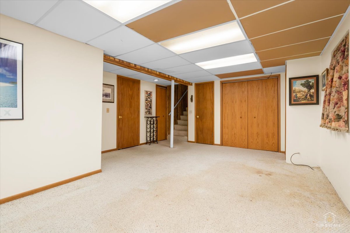 4 Waterbury Court Lake Zurich IL 60047