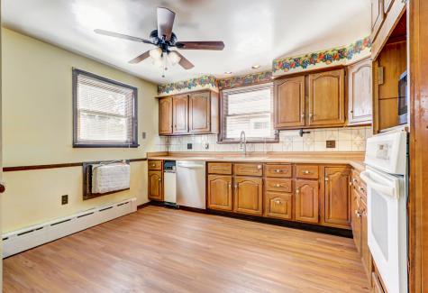 13147 South Brandon Avenue Chicago IL 60633