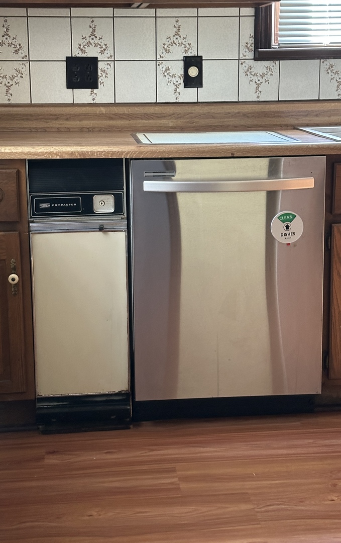 13147 South Brandon Avenue Chicago IL 60633