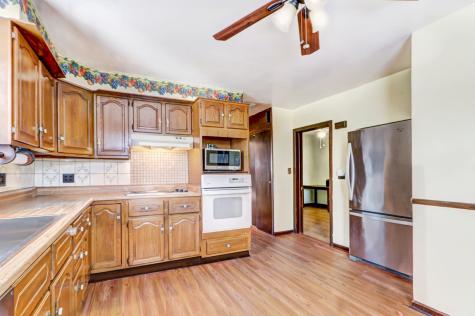 13147 South Brandon Avenue Chicago IL 60633