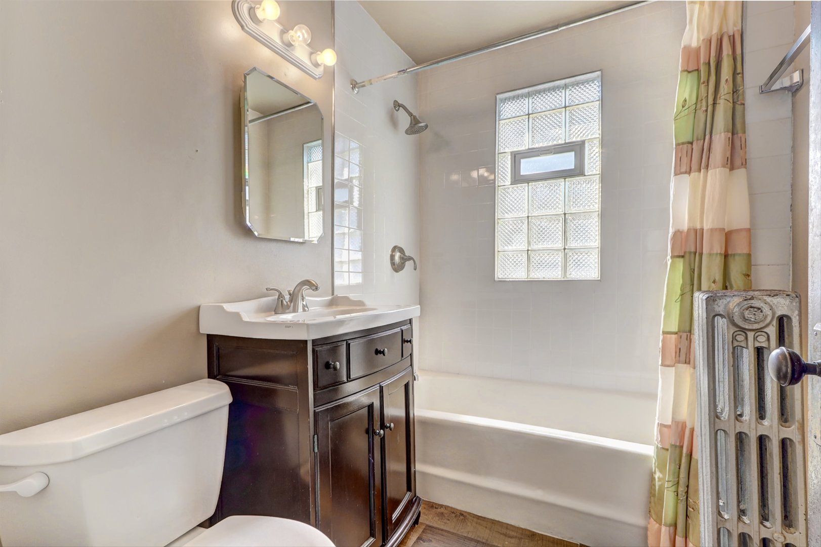 13147 South Brandon Avenue Chicago IL 60633