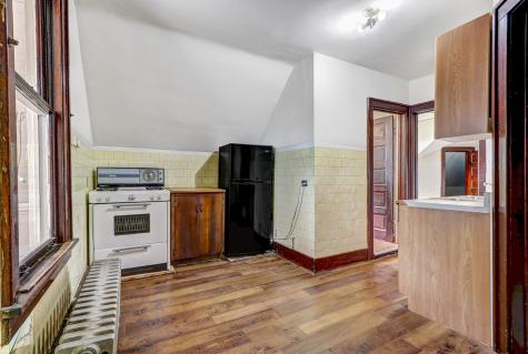 13147 South Brandon Avenue Chicago IL 60633