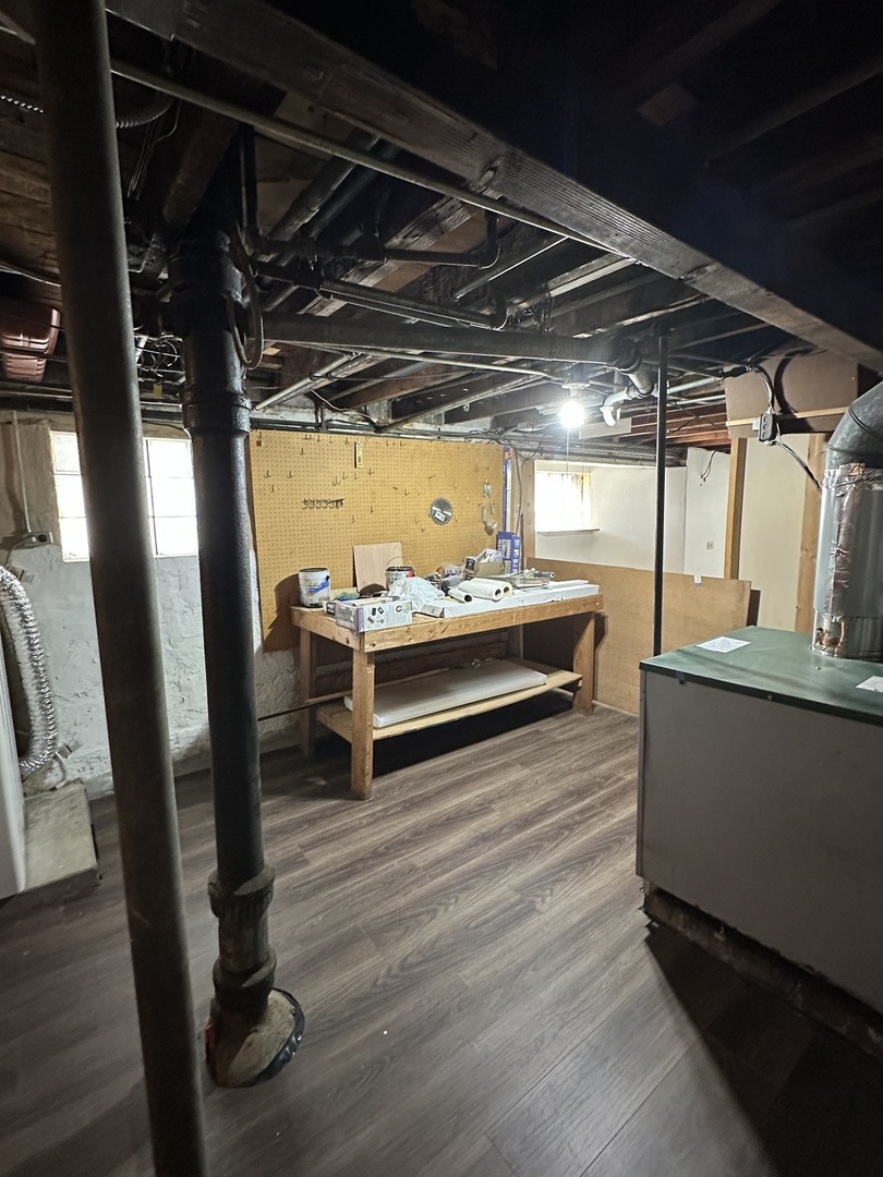 13147 South Brandon Avenue Chicago IL 60633