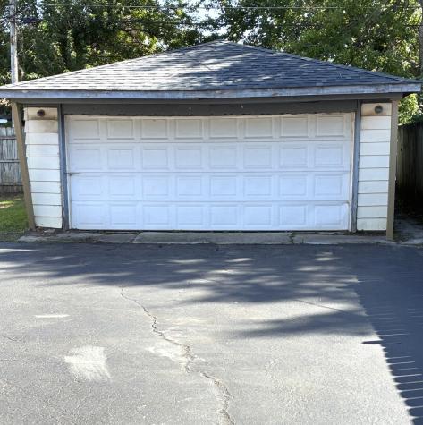 14315 South Dobson Avenue Dolton IL 60419