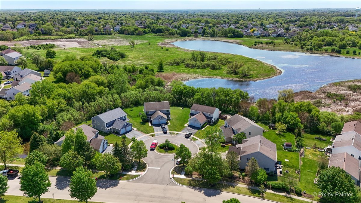 9 Crimson Court Lake In The Hills IL 60156