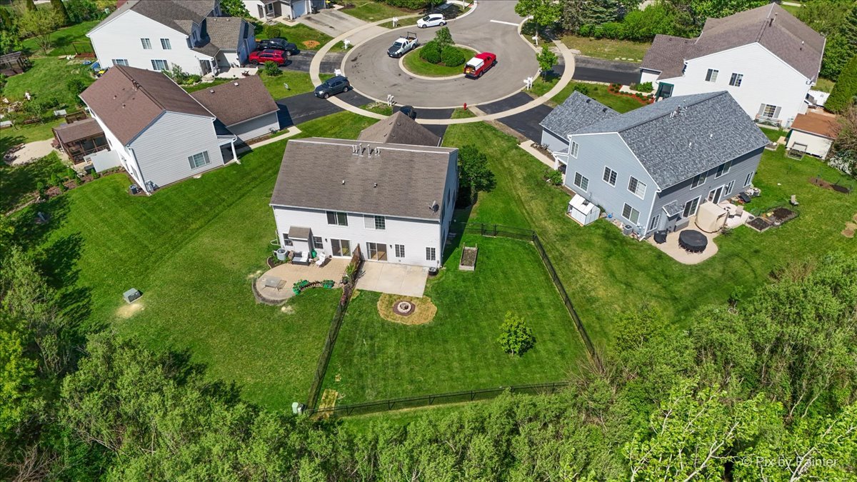 9 Crimson Court Lake In The Hills IL 60156