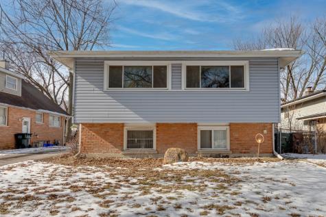 16904 Old Elm Drive Country Club Hills IL 60478