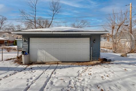 16904 Old Elm Drive Country Club Hills IL 60478