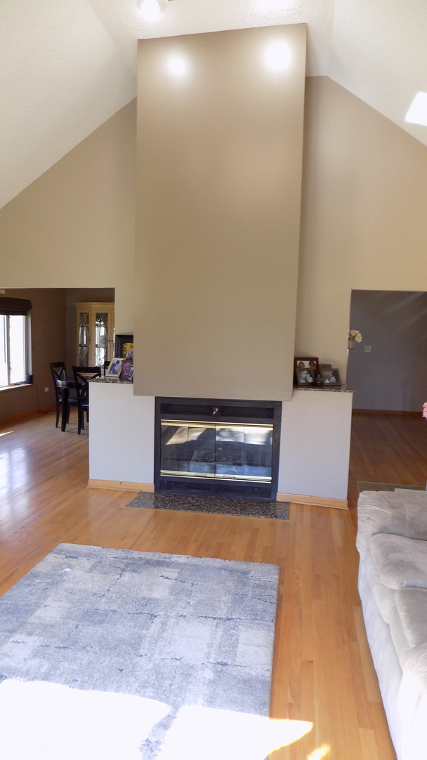 3S630 Glen Drive S Warrenville IL 60555