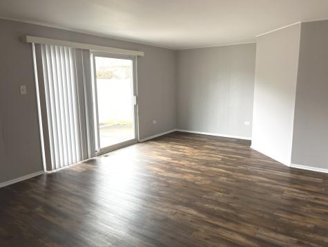 538 Blackstone Avenue Glenwood IL 60425