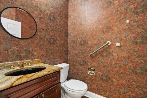 1546 Bobolink Circle Woodstock IL 60098