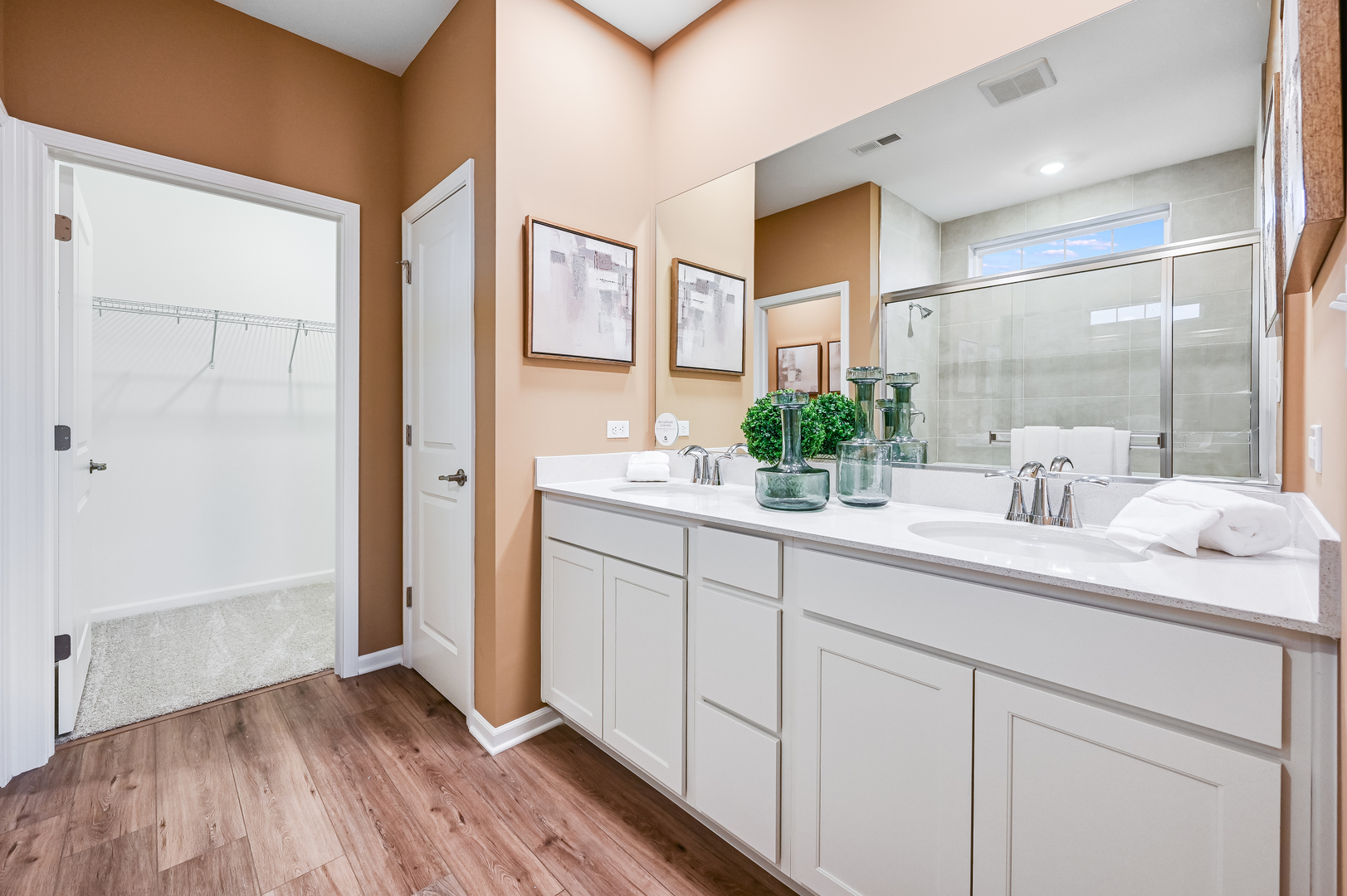 421 Cottrell Lane Aurora IL 60506