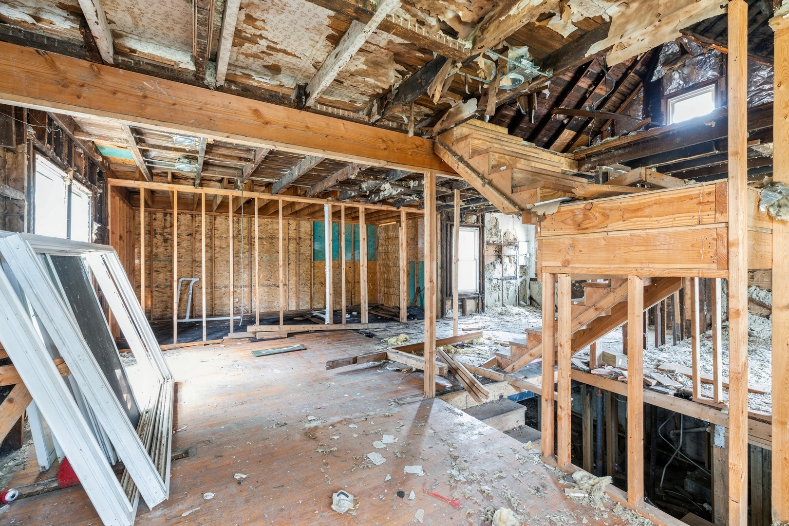 8742 South Constance Avenue Chicago IL 60617