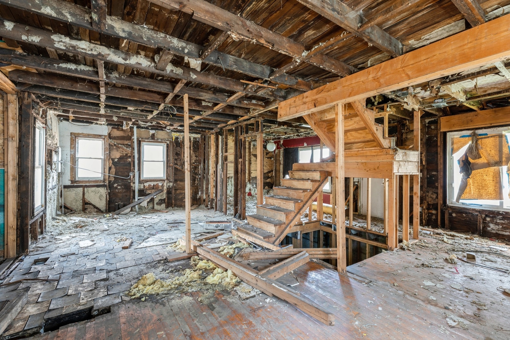 8742 South Constance Avenue Chicago IL 60617