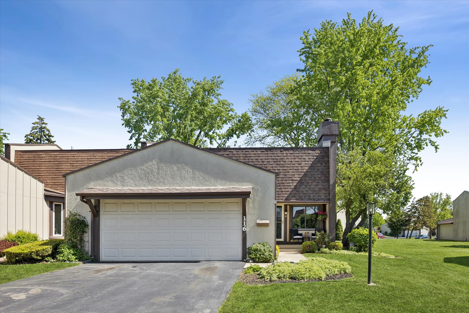 116 Cascade Drive Indian Head Park IL 60525