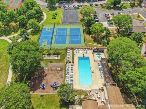 116 Cascade Drive Indian Head Park IL 60525
