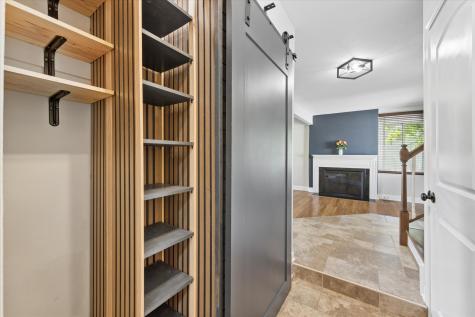 116 Cascade Drive Indian Head Park IL 60525