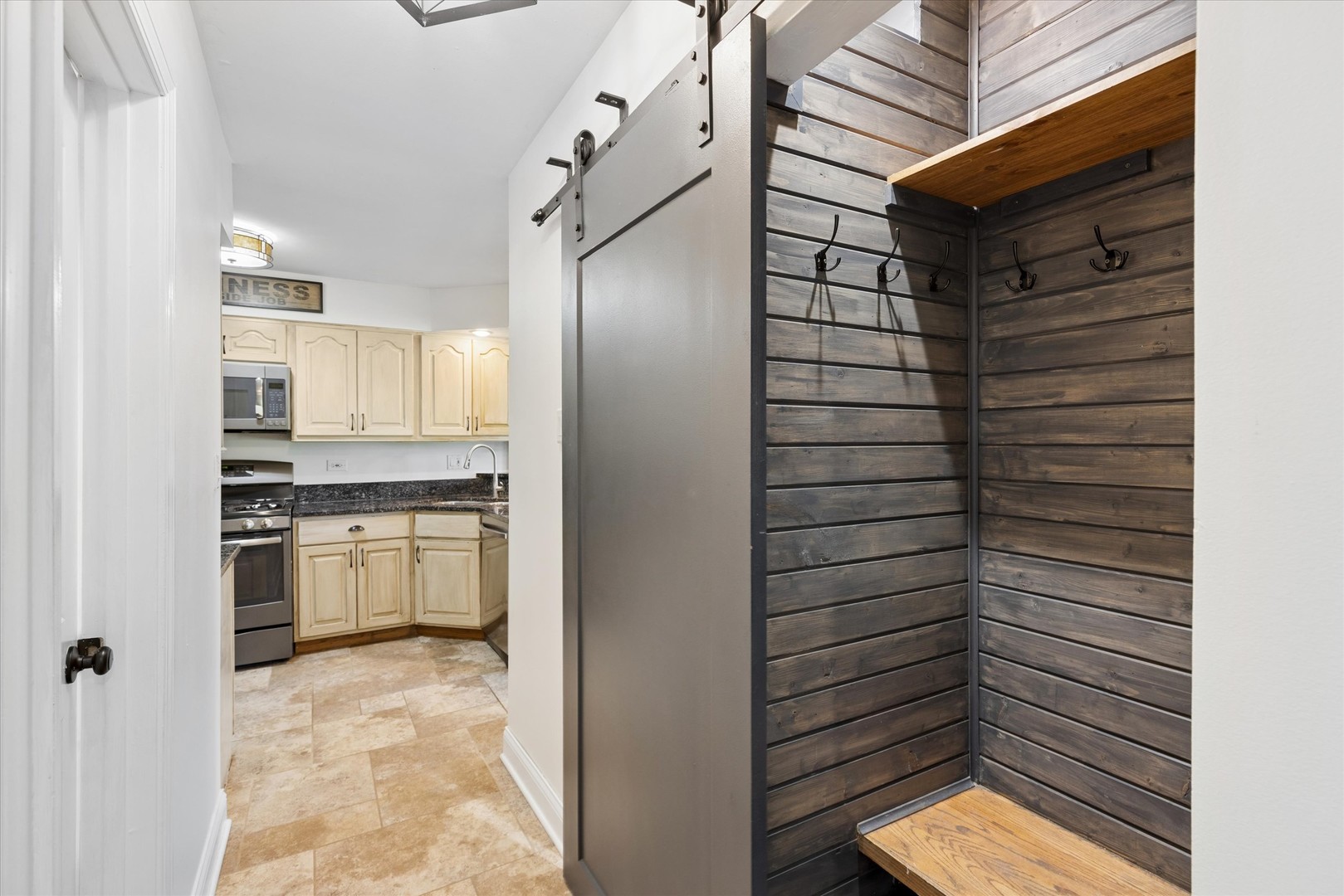 116 Cascade Drive Indian Head Park IL 60525