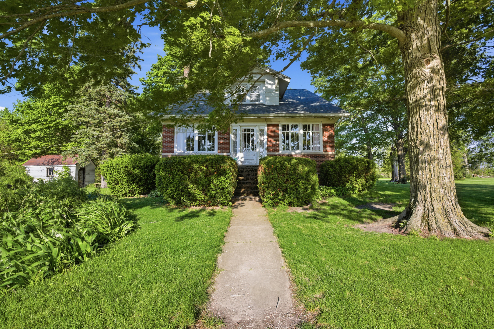 1764 East 500 North Road Cissna Park IL 60924