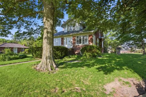 1764 East 500 North Road Cissna Park IL 60924