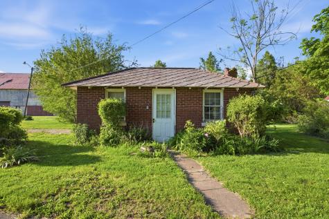 1764 East 500 North Road Cissna Park IL 60924