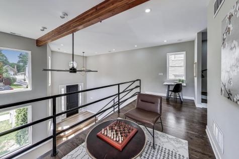 4305 North Mobile Avenue Chicago IL 60634