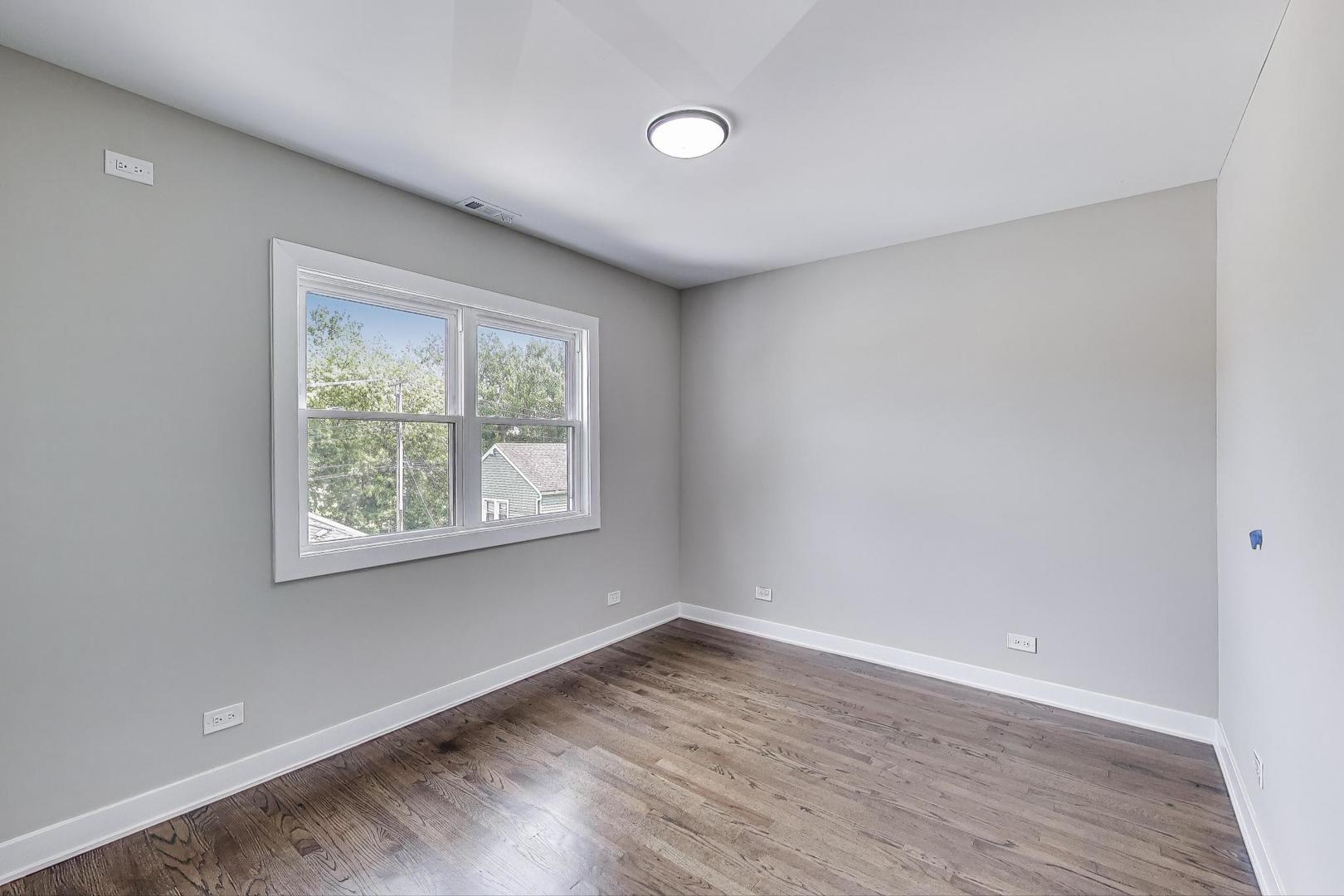 4305 North Mobile Avenue Chicago IL 60634