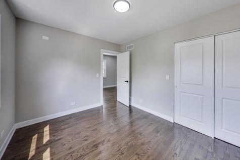 4305 North Mobile Avenue Chicago IL 60634