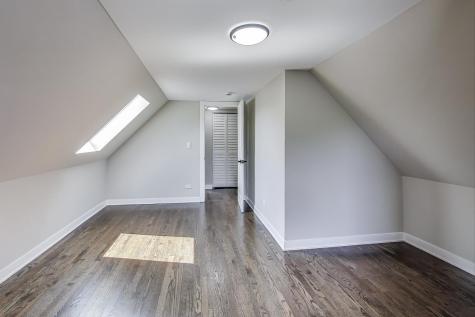 4305 North Mobile Avenue Chicago IL 60634