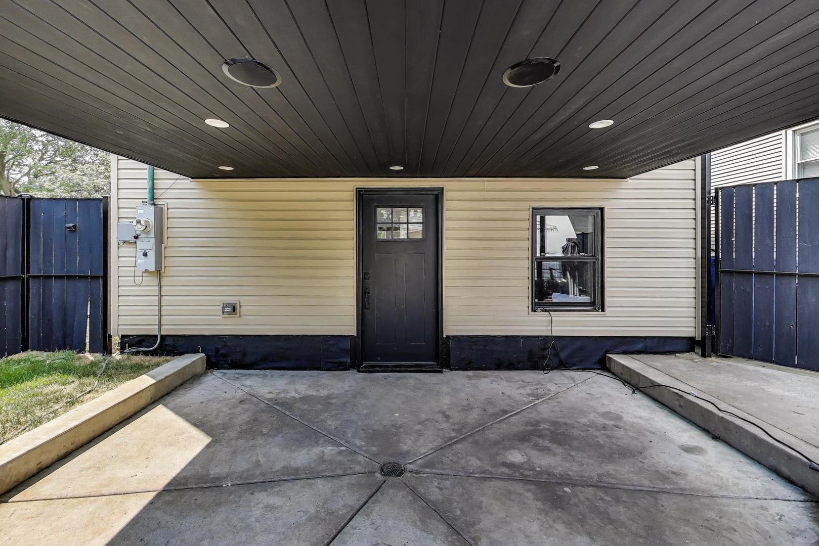 4305 North Mobile Avenue Chicago IL 60634