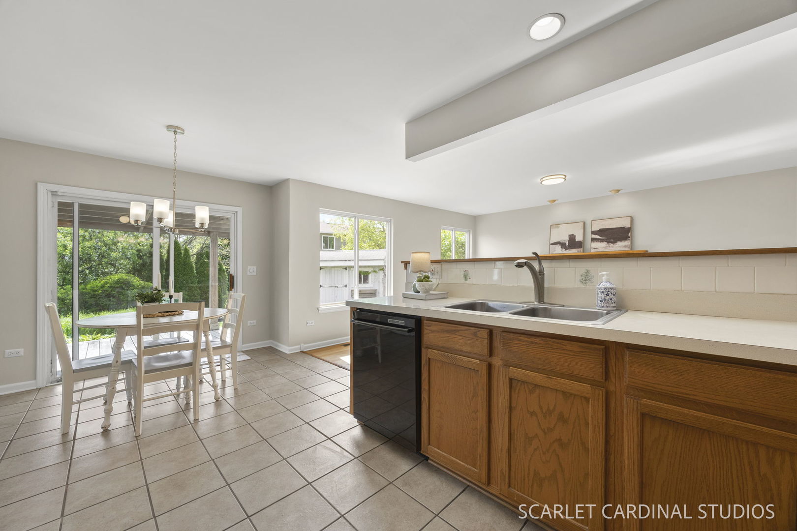 169 Woodlet Lane Bolingbrook IL 60490