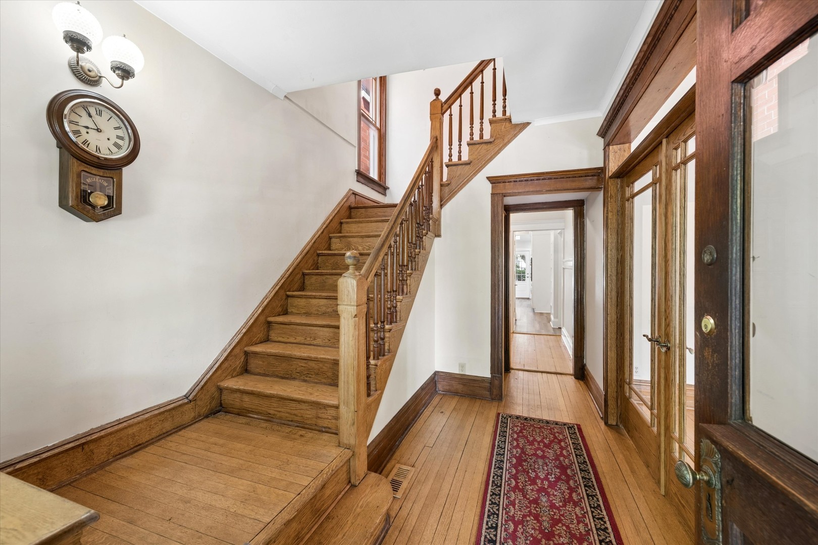 1454 West Cuyler Avenue Chicago IL 60613
