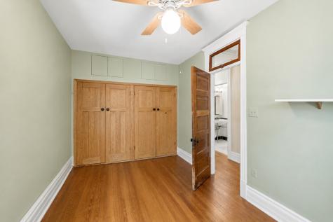 1454 West Cuyler Avenue Chicago IL 60613